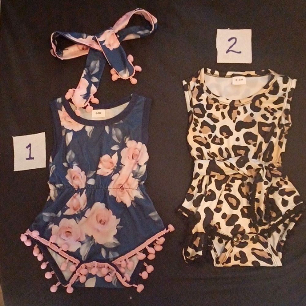 *Baby Girl Bodysuit Bundle* size 0-3 months w/matching ribbons